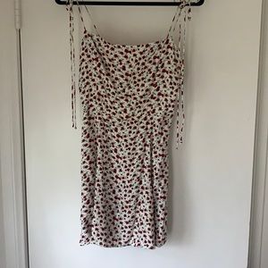 Size 8 Reformation Rose Dress